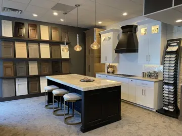 Caruso L Showroom 1