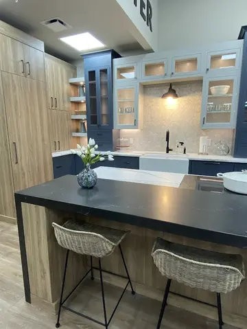 Showroom 2