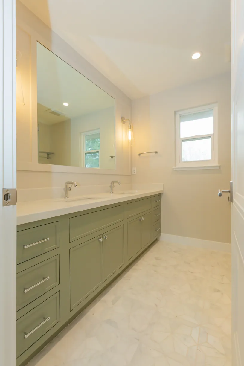 Excelle Shiloh inset kitchen — close-up detail
